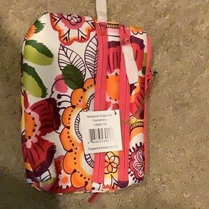NWT Vera Bradley Neoprene Organizer